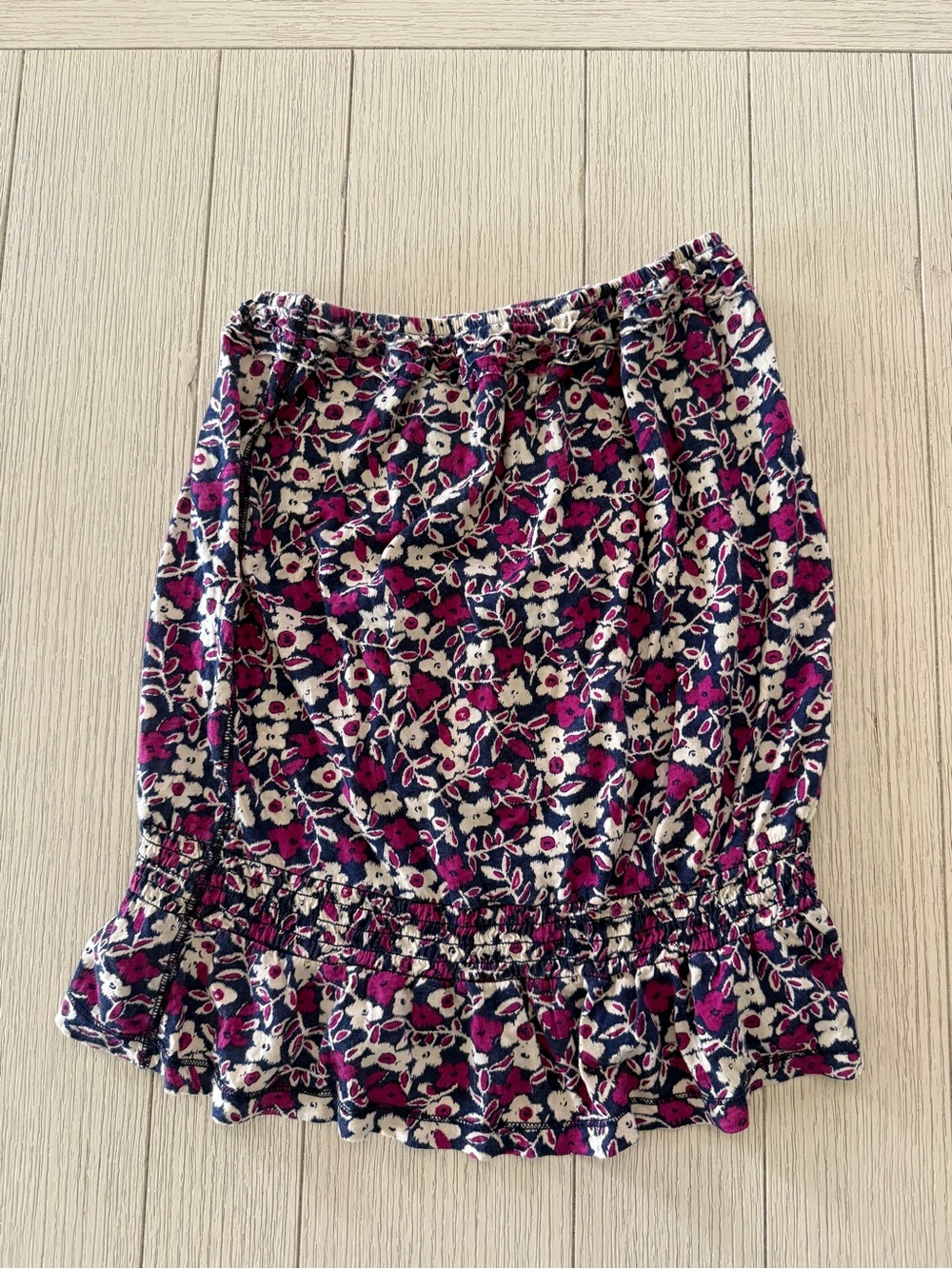 aerie Navy, Fuchsia & Cream Floral Ruffle-Hem Mini Skirt